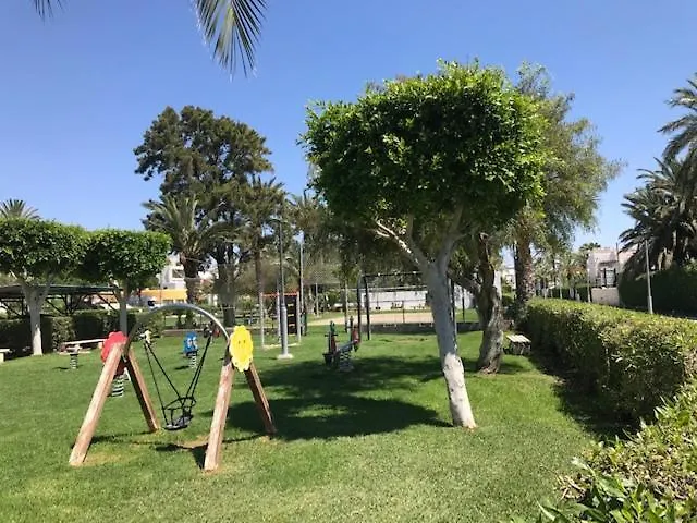 Urbanizacion Puerto Rey Apartment Vera