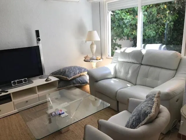 Urbanizacion Puerto Rey Apartment Vera