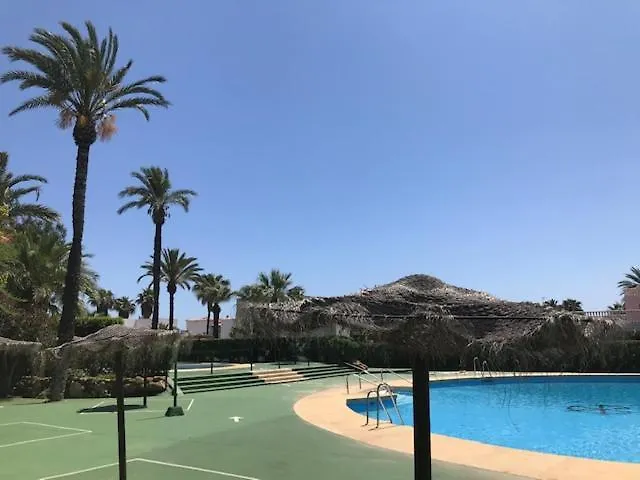 베라 Urbanizacion Puerto Rey 아파트